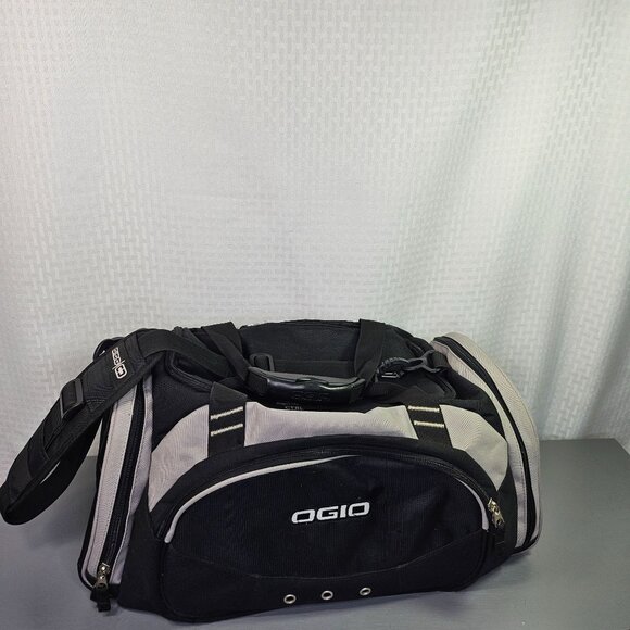 Ogio Black and Gray Duffel Bag with Shoulder Carry Strap Control4 Logo